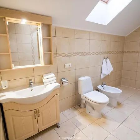 Seventh Heaven Villa Mykulychyn